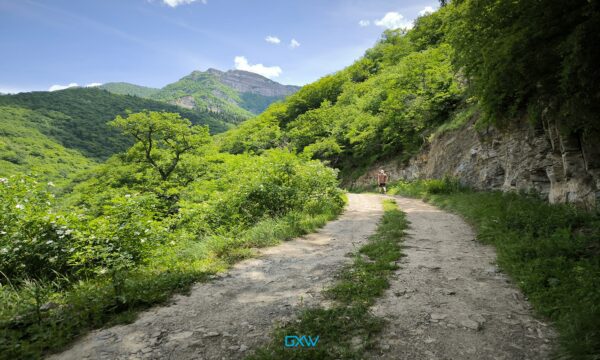 Hiking and Trekking Georgia Tavkavta Valley